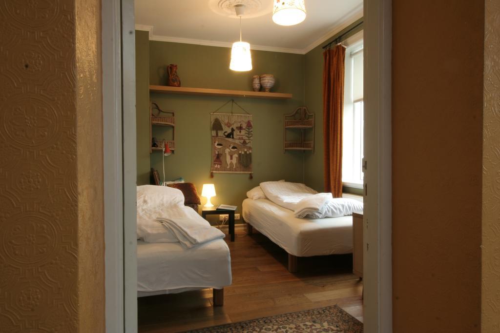 Our House Guesthouse Reykjavík Pokoj fotografie